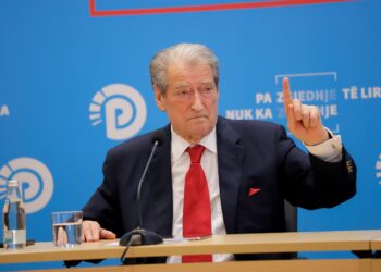 Ekskluzive/ SHBA i heq statusin “non grata” Sali Berishës, sot pritet njoftimi zyrtar nga Departamenti i Shtetit