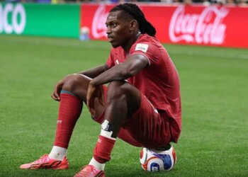 100 milionë euro për Leãon? Fenerbahçe prish heshtjen dhe zbulon të vërtetën