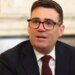 24 orët e para të Andy Burnham si kryeministër: shkarkimet, surprizat e kabinetit dhe politikat
