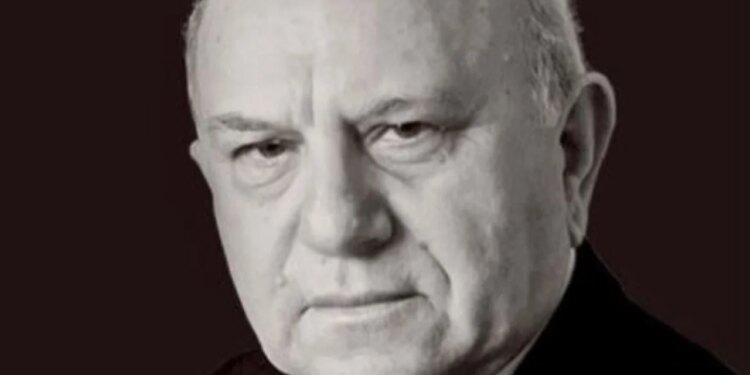Akademiku Emin Riza, kontribues në mbrojtjen e monumenteve të kulturës, ndahet nga jeta në moshën 89 vjeç