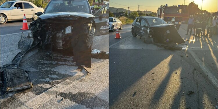 Aksident i rëndë në Elbasan-Peqin: Pesë të plagosur nga përplasja e dy makinave, dy në gjendje të rëndë