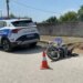 Aksident në Lushnjë: Makina përplas motoçikletën në Pirrë-Kamçisht, 76-vjeçari në gjendje të rëndë