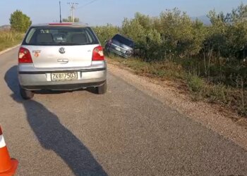 Aksident në aksin Pushimi i Shoferit–Fier Shegan: dy makina përplasen pas një parakalimi të gabuar, lëndohen tre persona