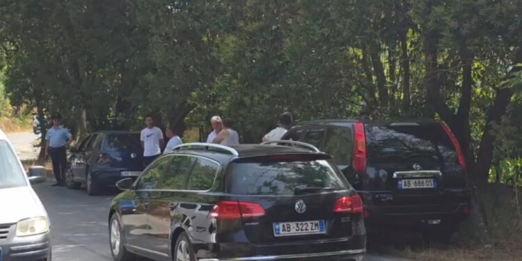 Aksident zinxhir në aksin Fier–Levan, tre automjete u përplasën