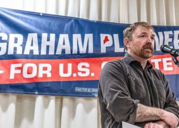 Akuzat për sulm seksual trazojnë të ardhmen e demokratit Graham Platner; ai pezullon fushatën për Senatin në Maine