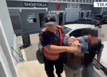 Arrestohet 38-vjeçari në Mëzez, iu gjet kokainë në makinë