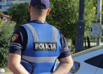 Arrestohet në Dibër polici 32-vjeçar që ndihmoi një të arrestuar të mos ekstradohej drejt Gjermanisë