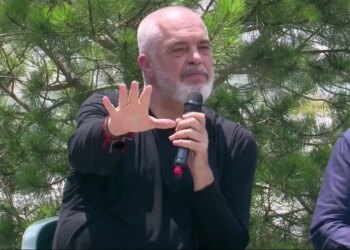 Banori i Thethit: Jam zhytur me 100 milionë lekë gjobë dhe kredi; Rama: Ke bërë gabim