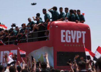 Botërori 2026/ Kombëtarja e Egjiptit kthehet në atdhe, futbollistët dhe stafi priten si heronj