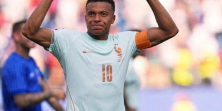 Botërori: Kylian Mbappe frenon entuziazmin — Jemi në gjysmëfinale, por rruga është ende e gjatë