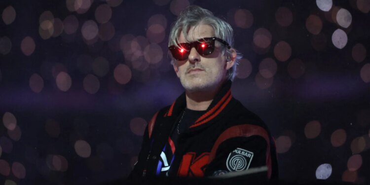 DJ francez Kavinsky u gjet i vdekur në shtëpinë e tij në Paris; do të performonte të shtunën