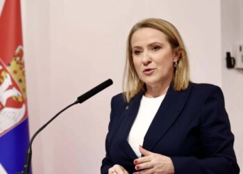 Deklaratë skandaloze për spastrimin etnik të Kosovës: ministrja serbe refuzon dorëheqjen, kërkon shpjegim dhe thotë duhej përdorur deportim