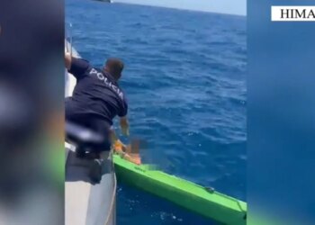 Dy raste në Himarë dhe Ksamil: turistë të huaj bllokohen mes detit, mjetet lundruese rrezikonin të fundoseshin
