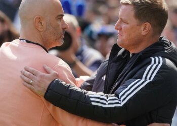 E papritur në Premier League, trajneri anglez largohet nga klubi i sheikëve pak javë para startit