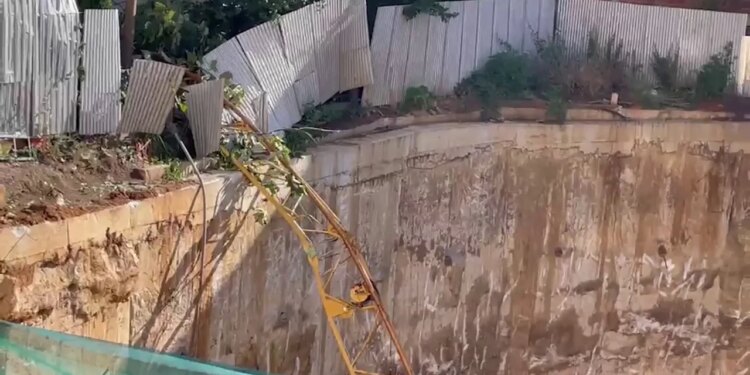 E rëndë në Prishtinë! Vinçi bie gjatë montimit në një kantier ndërtimi, humb jetën 26-vjeçari