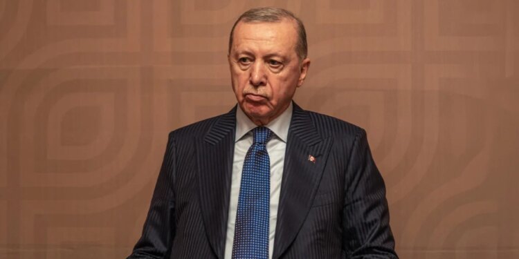 Erdogan: Rajoni s’duhet lënë jashtë; Netanyahun dhe qeveria izraelite, të varura nga lufta, po i zhysin në gjak
