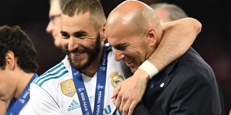 Është vëllai im i madh!, Benzema jep miratimin suprem për Zinedine Zidane në stolin e Francës
