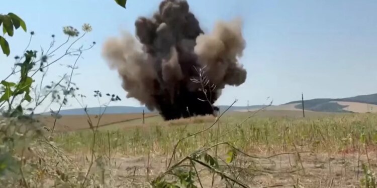 F-16 rrëzon dronin e tretë që shkeli hapësirën ajrore në Rumani; presidenti: E patolerueshme