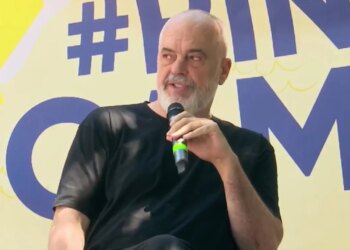 Finalja e futbollit rregulloi marrëdhëniet me Holandën; Rama: Tre kapitujt e parë i mbyllim më 14 korrik