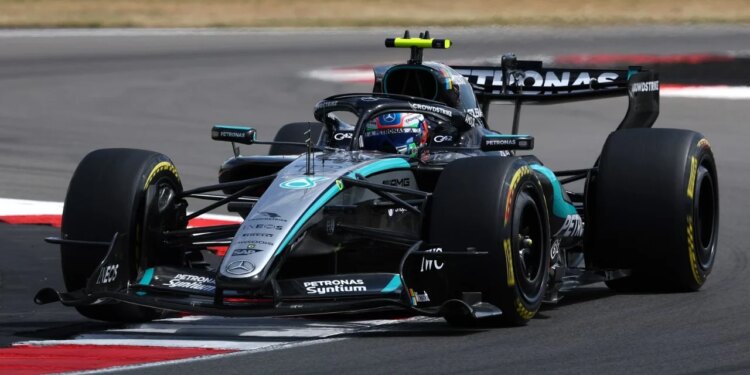Formula 1/ Zgjohet Kimi Antonelli, talenti italian lë pas Hamilton dhe fiton Sprintin e Britanisë