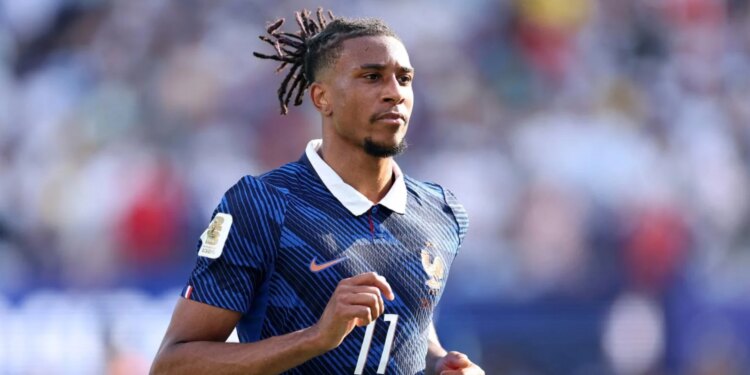 Franca: Didier Deschamps konfirmon kartonin e verdhë të Michael Olise
