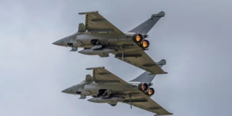 Franca do të dërgojë avionë Rafale në Ukrainë; Kievi synon të krijojë një flotë ajrore më moderne
