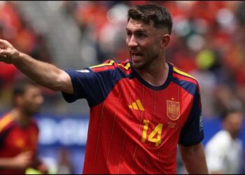 Francezi Laporte sfidon vendin e origjinës me fanelën e Spanjës: Lumtur që vendosa të luaj me La Roja