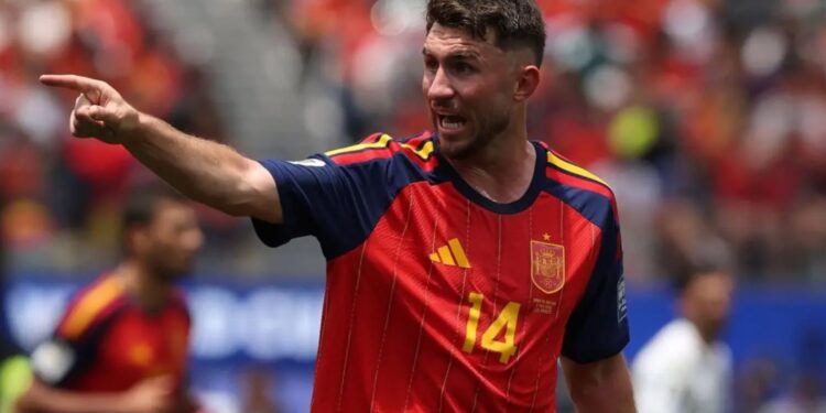 Francezi Laporte sfidon vendin e origjinës me fanelën e Spanjës: Lumtur që vendosa të luaj me La Roja