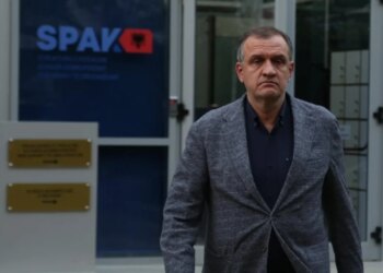 Gjykata e Posaçme rikthen dosjen e Beqajt dhe Kurtulajt; avokatët kërkojnë shuarjen e masës së arrestit për Kurtulajn