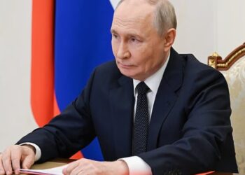 Goditen furnizimet me karburant në Rusi nga sulmet ukrainase, rritet presioni ndaj Putinit