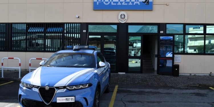 I kërkuar nga autoritetet shqiptare për krime financiare, kapet fshehur në hotel biznesmen italian; pritet ekstradimi në Shqipëri
