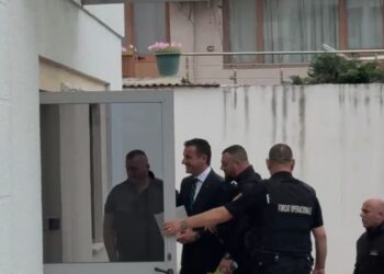 Ilir Panda dorëhiqet nga gjyqi ndaj kryebashkiakut Veliaj; caktohet gjyqtar i ri