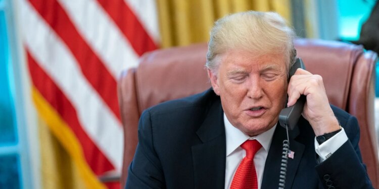Irani kërkon të vrasë Trumpin; SHBA-ja alarmohet, Izraeli paralajmëron Uashingtonin për planin e Teheranit