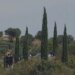 Ish-fejuari e mor peng pasi vrau babain dhe plagosi nënën e saj; 24-vjeçarja dëshmon në polici, nëna kritike