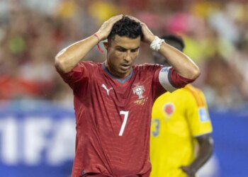 Ish-sulmuesi anglez: Erdhi koha që Ronaldo të tërhiqet, ka thyer rekordet por do të pengojë zhvillimin e ekipit