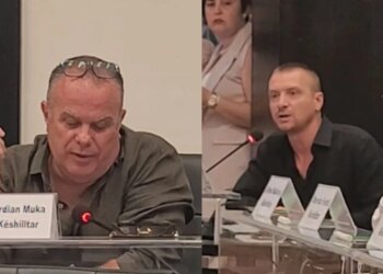 Këshilli Bashkiak i Durrësit: PS miraton Planin e Veprimit për Barazinë Gjinore; opozita kundërshton — Do t’ju dënojë historia
