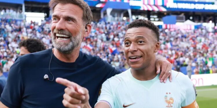 Klopp: Fluturuam gjatë dhe familja e tij ishte në avion; tregon prapaskenat e bujshme për Mbappe te Liverpool