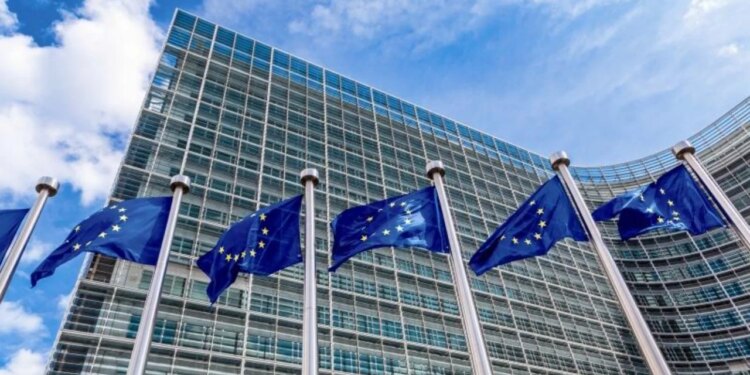 Komisioni Europian: Gjyqësori në Shqipëri vlerësohet i qëndrueshëm