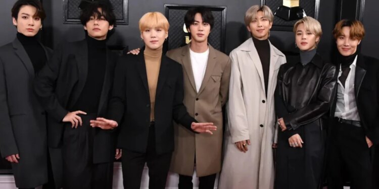Kritikat ndaj kategorisë së re aziatike dhe vendimi i BTS për të bojkotuar çmimet Grammy 2027