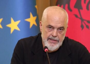 Le të këndojnë sa duan Rama jepe dorëheqjen, kryeministri para drejtuesve të PS: Misioni ynë vazhdon derisa të…