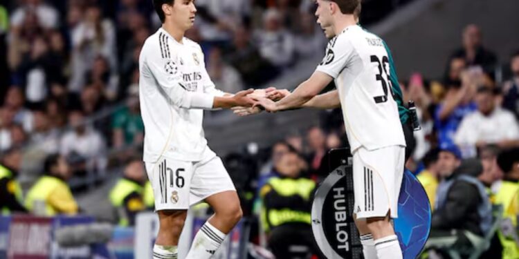 Lëvizje surprizë: ish-trajneri i Realit merr në Premier League dy talentet e Los Blancos