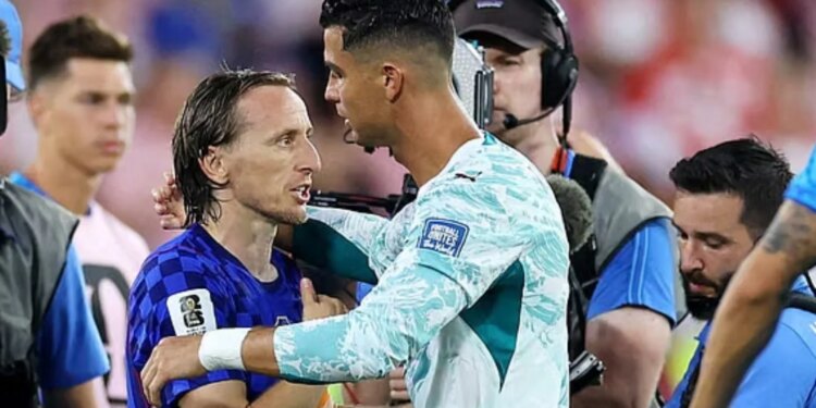 Luka, urime për gjithçka — homazhi i Cristiano Ronaldos për Modric pas ndeshjes me Kroacinë (VIDEO)