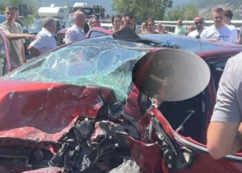 Makina doli nga rruga pranë Rubikut, dy të plagosur përfundojnë në spital