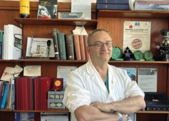 Mbi 4 mijë ndërhyrje, neurokirurgu italian: Çokollata dhe marrëdhëniet seksuale i japin trurit të njëjtën kënaqësi, por…