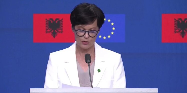 Mbyllja e tre kapitujve negociues, Marta Kos: Moment i madh për Shqipërinë, por reformat duhet të thellohen