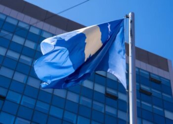 Ministria e Mjedisit e Kosovës shkarkon 20 zyrtarë serbë që nuk paraqiteshin rregullisht në punë