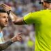 Mos trego mungesë respekti ndaj meje — Messi përplaset me arbitrin portugez, rrjeti shpërthen