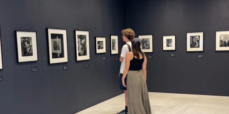 Muzeu Marubi i bën thirrje qytetarëve të shpëtojnë arkivin e tyre dhe të ruajnë fotografitë historike