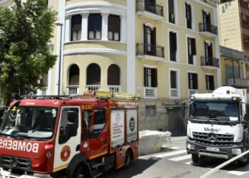 Në Barcelonë hapet një gropë gjigante, evakuohen banorët e pesë pallateve