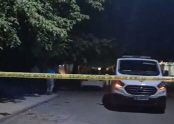 Në Elbasan ka të shtëna me armë zjarri, plagoset kamarieri i një lokali, policia blindon zonën